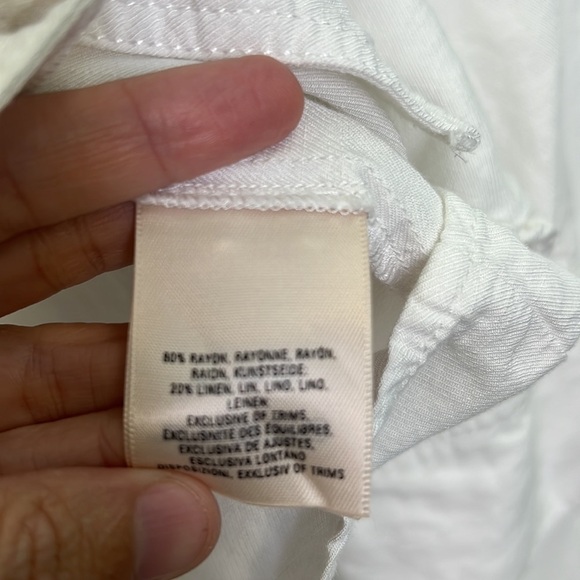 Anthropologie- Maeve White Button Down Puffed Sleeves Blouse Size 8 - Picture 9 of 10